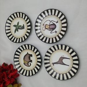 Safari mini wall hanging plate set